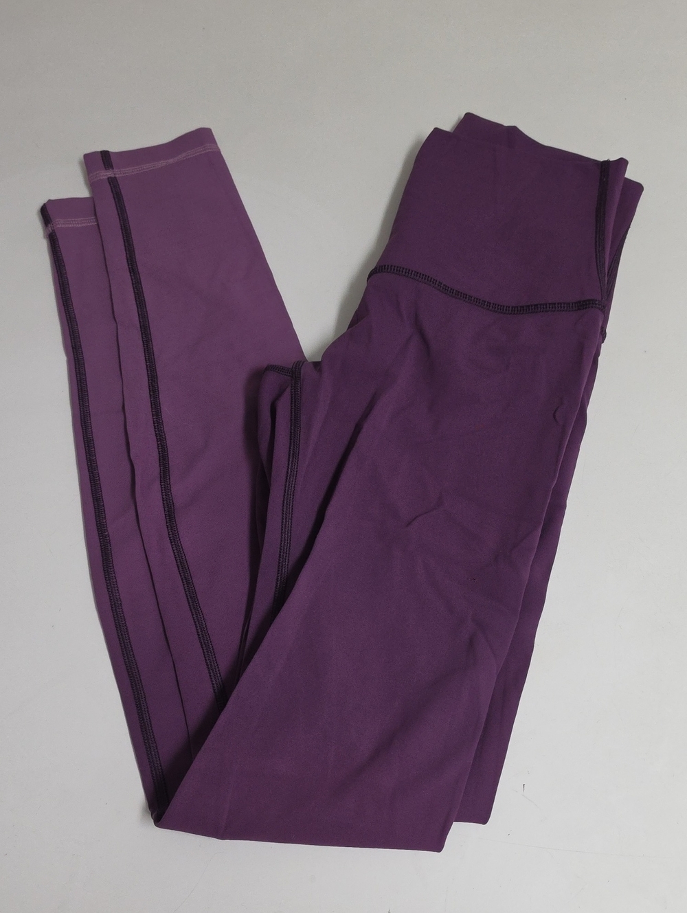 Lululemon high-rise purple athletic leggings